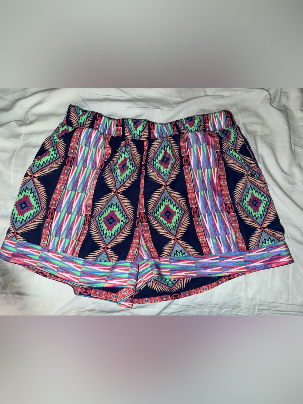 Pink Rose Shorts size small (juniors) boho shorts with pockets